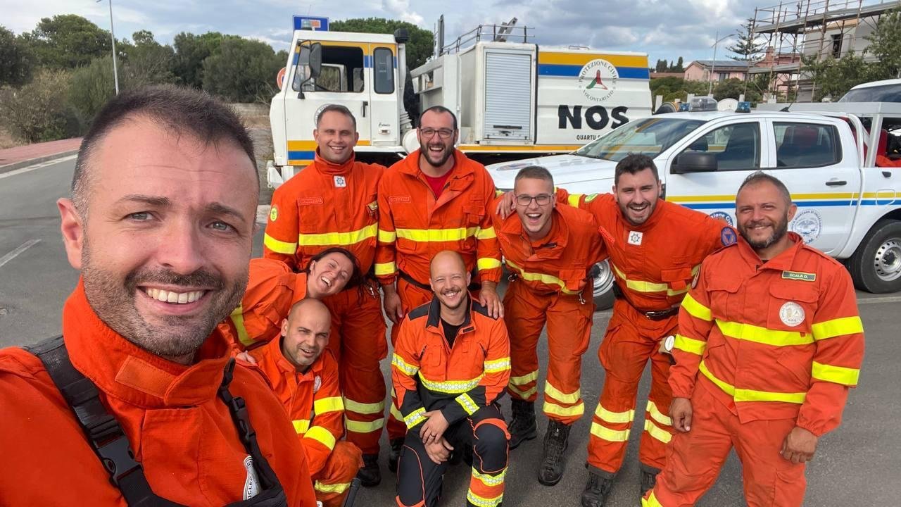 With Sardinian firefighting teams.