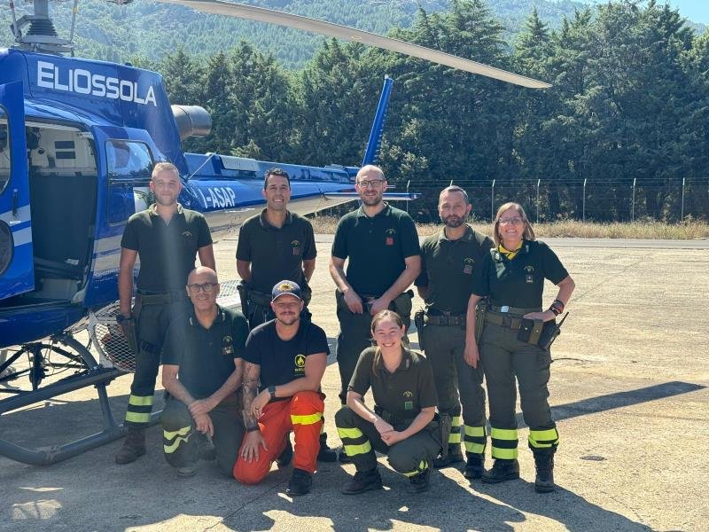 With the regional aerial firefighting base team.